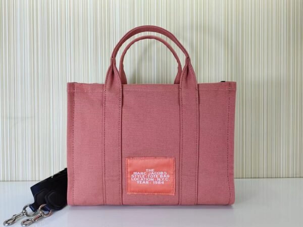The tote bag 22001 stock
