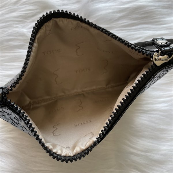 Tous Lindsay Toiletry bag coin purse wallet TW02 TW06