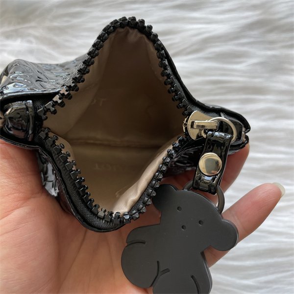 Tous Lindsay Toiletry bag coin purse wallet TW02 TW06