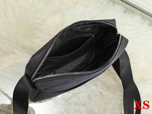 Lacoste Bag XS 235 Bag Size 27-26-6 cm