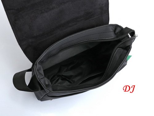Lacoste Bag DJ 8812 Bag Size 24-26-8 cm