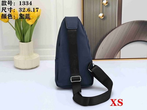 Lacoste Bag XS 1334 Bag Size 32-17-6 cm