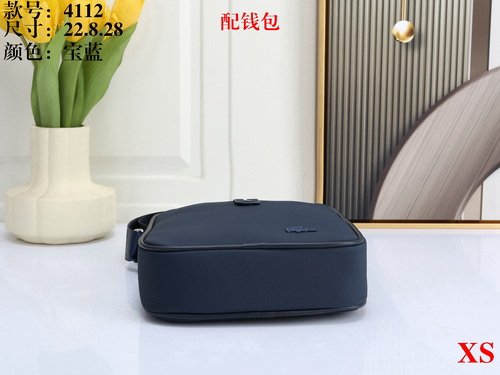 Lacoste Bag XS 4112 Bag Size 22-28-8 cm