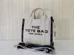 The tote bag 22001 stock