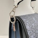 Bear Shoulder Bag Crossbody 62009-2 (5253)