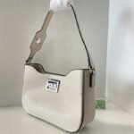 Bear shoulder bag 620026-1