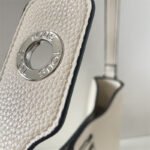 Bear shoulder bag 620026-1