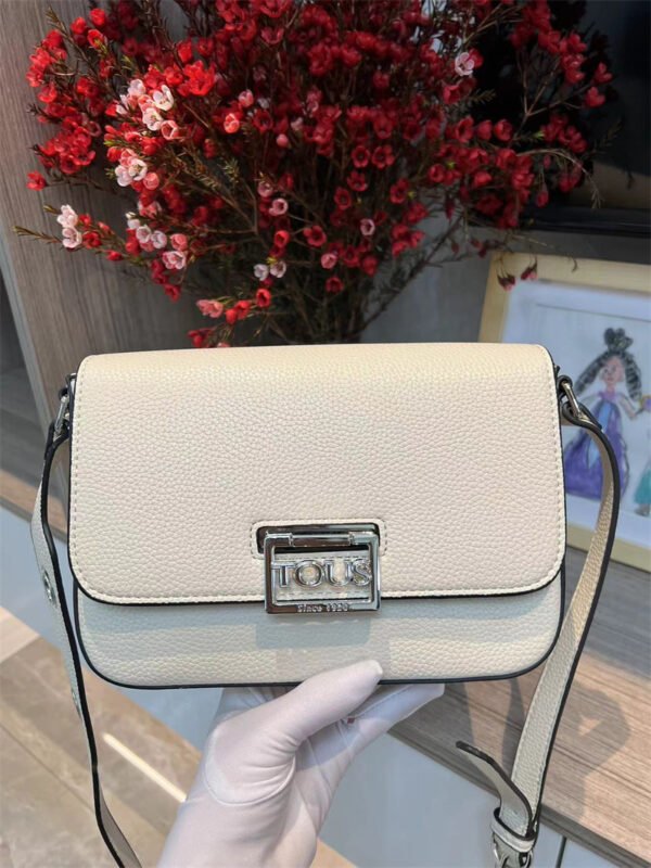 T0US small shoulder bag 620025-1