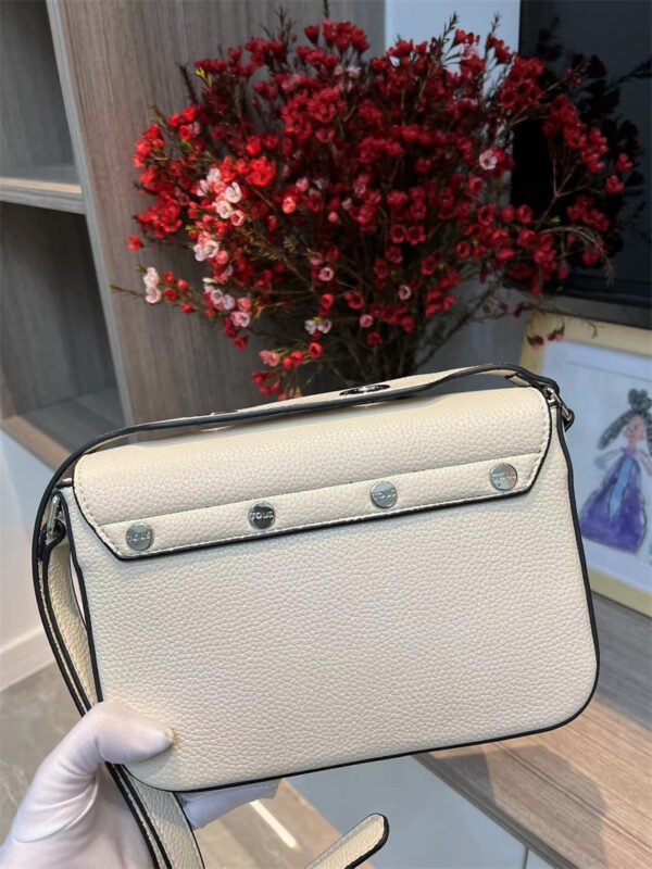 T0US small shoulder bag 620025-1