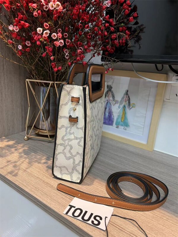 T0US pop kaos icon mini bag 62030 size: 20-16-7