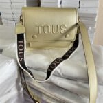 T0US medium shoulder bag 5253-170 gold silver