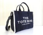 The tote bag 22001 stock