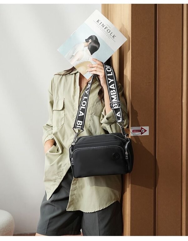 Bimba Y Lola crossbody camera bag PDD192 size26x13x15cm