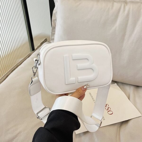 bimba y lola shoulder bag PDD218 size20-8-12cm