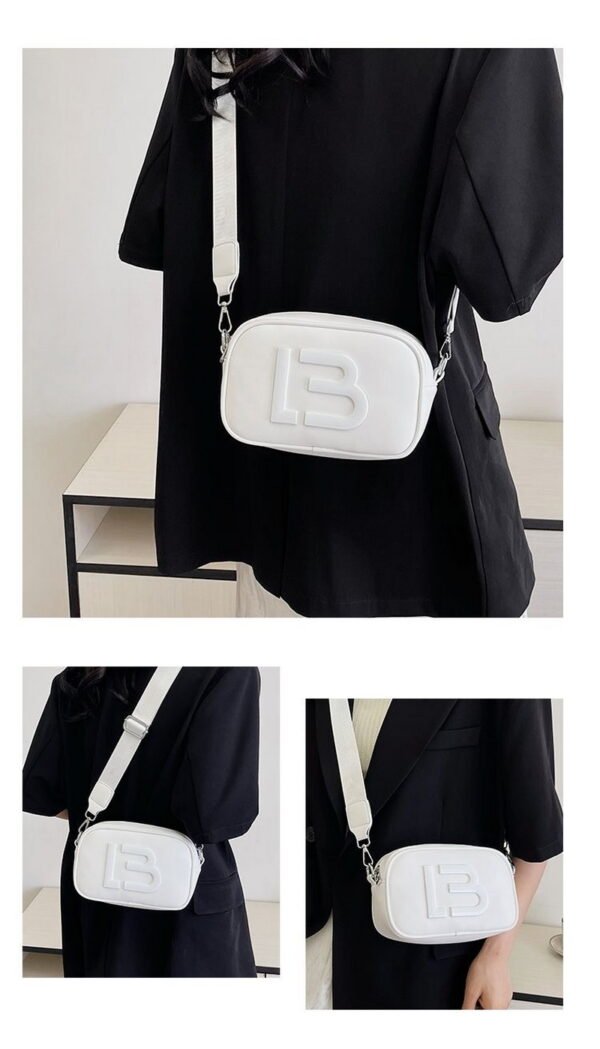 bimba y lola shoulder bag PDD218 size20-8-12cm