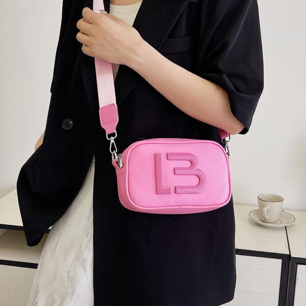 bimba y lola shoulder bag PDD218 size20-8-12cm