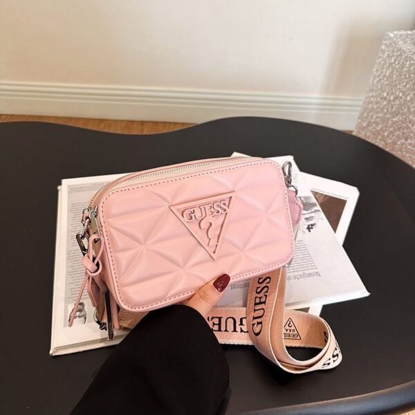 Guess fashion shoulder bag PDD536 size20x7.5x12cm