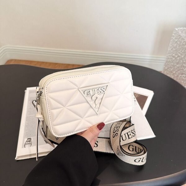 Guess fashion shoulder bag PDD536 size20x7.5x12cm