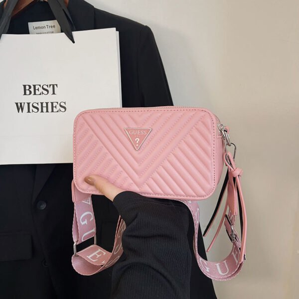 Guess fashion women bag PDD537 size19x7x11cm