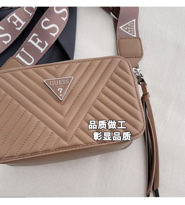 Guess fashion women bag PDD537 size19x7x11cm