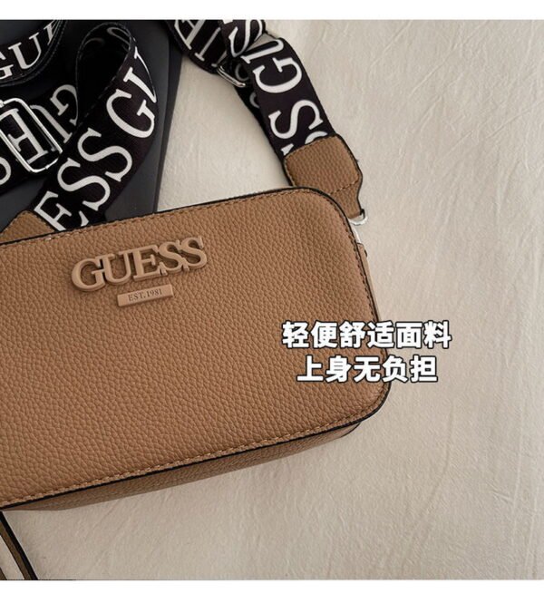Guess fashion women bag PDD538 size20x7x12cm