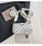 GUESS fashion shoulder bag PDD732 size24X4X13cm