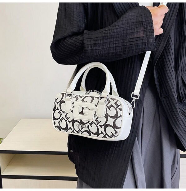 GUESS bag PDD655 size24x7x13cm