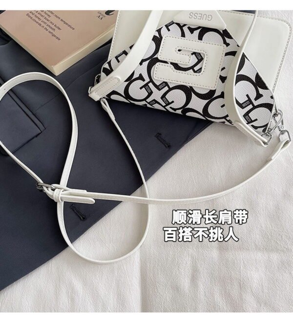 GUESS bag PDD659 size22X7X14cm