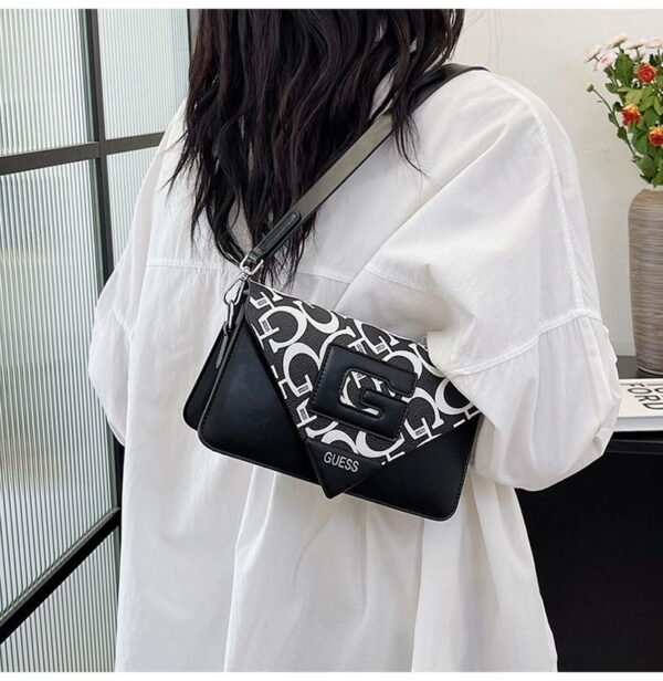 GUESS bag PDD659 size22X7X14cm