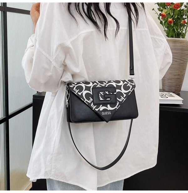 GUESS bag PDD659 size22X7X14cm