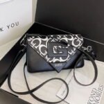 GUESS bag PDD659 size22X7X14cm