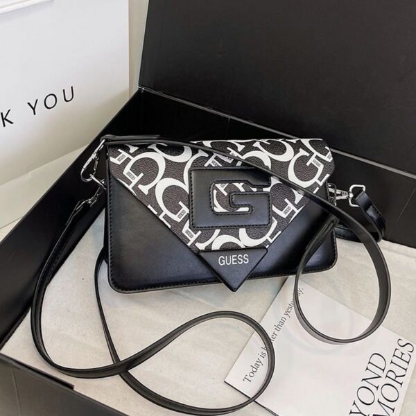 GUESS bag PDD659 size22X7X14cm