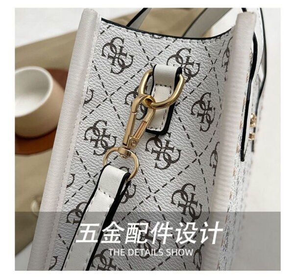 GUESS bag PDD660 size20X8X18cm