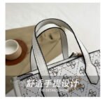 GUESS bag PDD660 size20X8X18cm