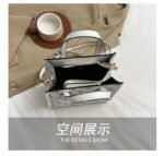 GUESS bag PDD660 size20X8X18cm