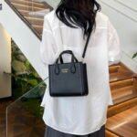 GUESS bag PDD660 size20X8X18cm