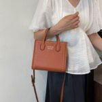 GUESS bag PDD660 size20X8X18cm