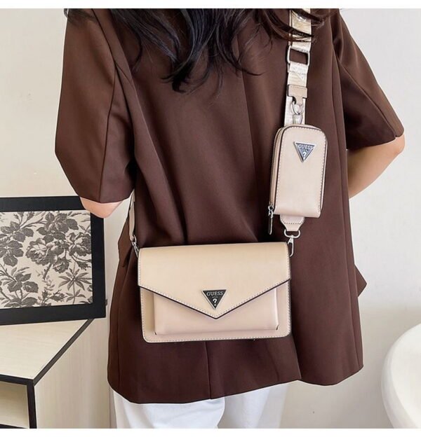 GUESS bag PDD662 size22X7X14cm