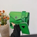 GUESS bag PDD662 size22X7X14cm