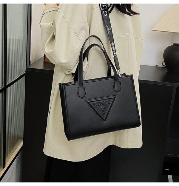 GUESS bag PDD739 size28X11X21cm