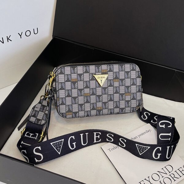 GUESS bag PDD741 size20X7X12cm