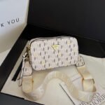 GUESS bag PDD741 size20X7X12cm