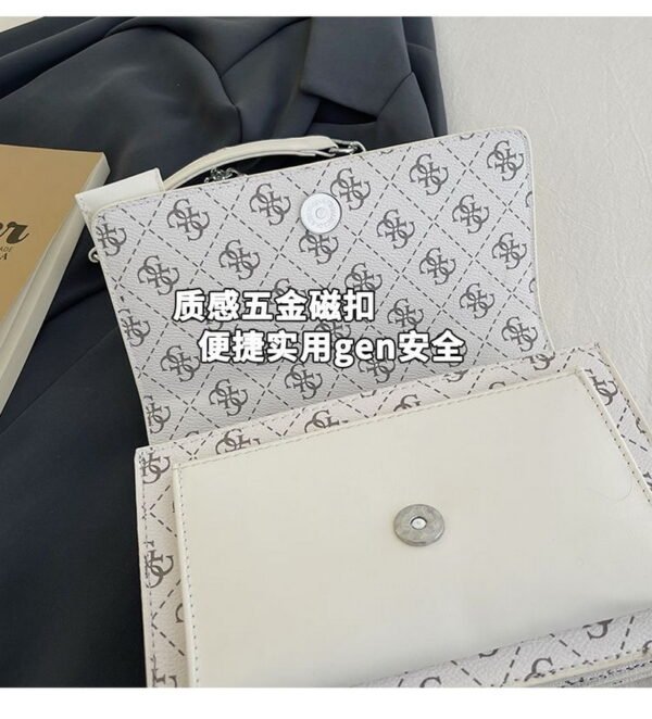 GUESS bag PDD746 size22X9X14cm