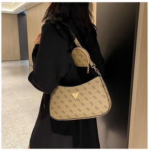 GUESS bag PDD747 size29X6X18cm