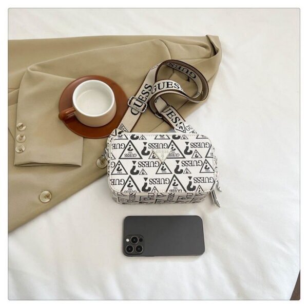 GUESS bag PDD748 size20X9X12cm