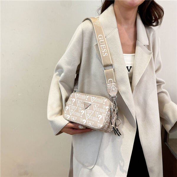 GUESS bag PDD748 size20X9X12cm