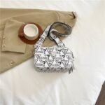 GUESS bag PDD748 size20X9X12cm