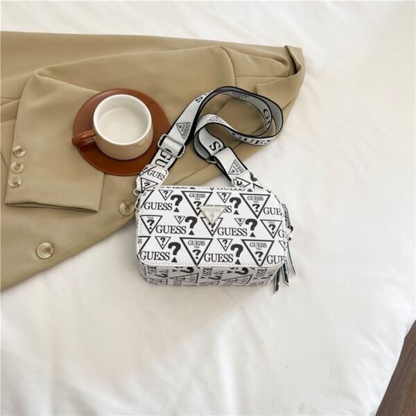 GUESS bag PDD748 size20X9X12cm