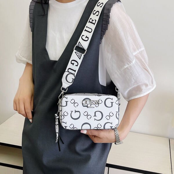 GUESS bag PDD751 size20X7X12cm