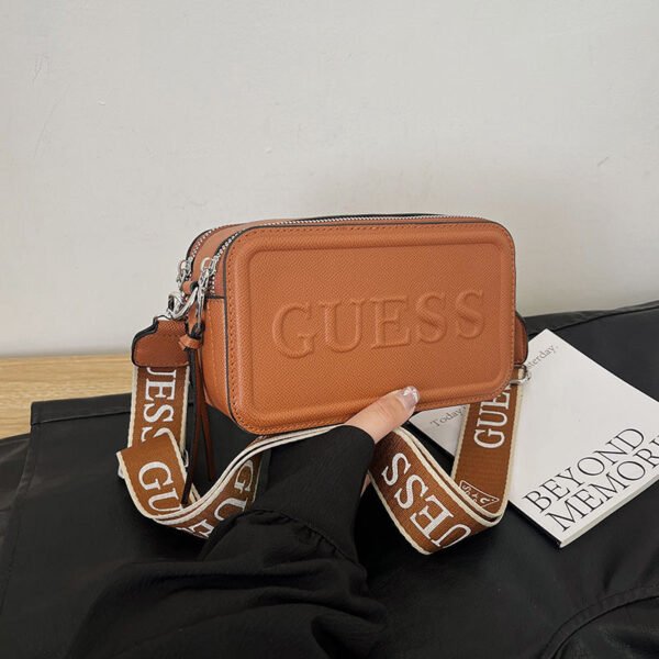 GUESS bag PDD752 size19x7x12cm